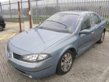 Breaking Renault Laguna MK2 2000 to 2005 - 2.0 16v Petrol