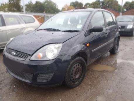 Breaking Ford Fiesta MK5 (B256/7) 2003 to 2009 - 1.6 16v Petrol 5 Door Hatchback