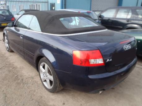 Breaking Audi A4  2000 to 2004 - 3.0 30v Petrol