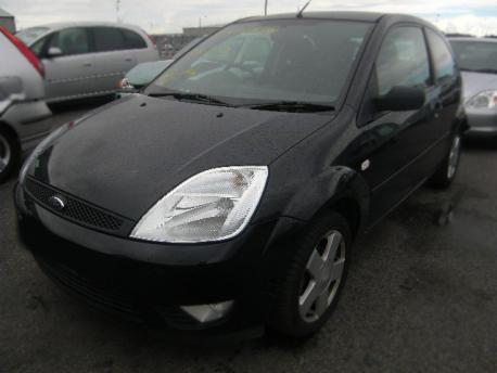 Breaking Ford Fiesta MK5 (B256/7) 2003 to 2009 - 1.6 16v Petrol 3 Door Hatchback