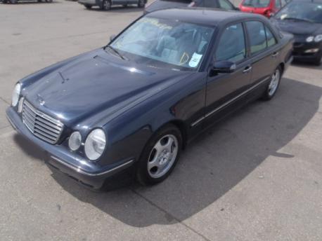 Breaking Mercedes-benz E-class  (W210 (SALOON) S210 (ESTATE)) 1999 to 2003 - 3.2 24v Diesel 4 Door Saloon