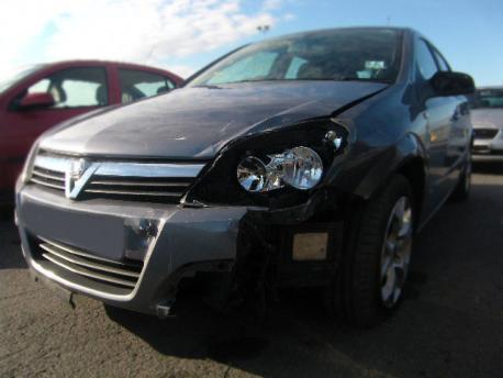 Breaking Vauxhall Astra MKIVG 1998 to 2005 - 1.6 8v Petrol