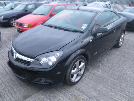 Breaking Vauxhall Astra MKVH 2004 to 2011 - 1.8 16v Petrol