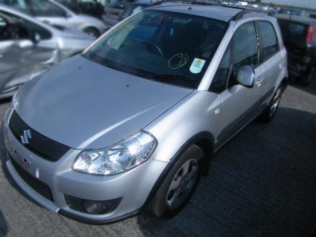 Breaking Suzuki Sx4  2006 to 2024 - 1.5 16v Petrol