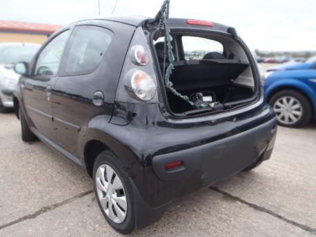 Breaking Citroen C1  2009 to 2012 - 1.0 12v Petrol