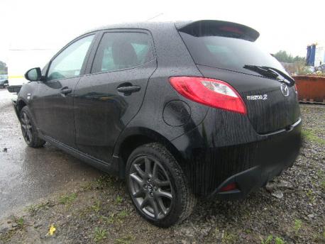 Breaking Mazda 2  2011 to 2024 - 1.5 16v Petrol