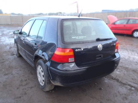 Breaking Volkswagen Golf MK4 1997 to 2006 - 1.6 8v Petrol