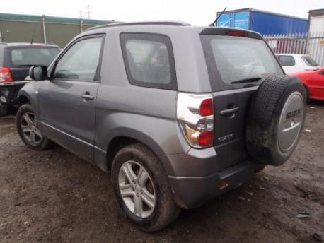 Breaking Suzuki Grand Vitara MK2 2005 to 2008 - 3.6 16v Petrol