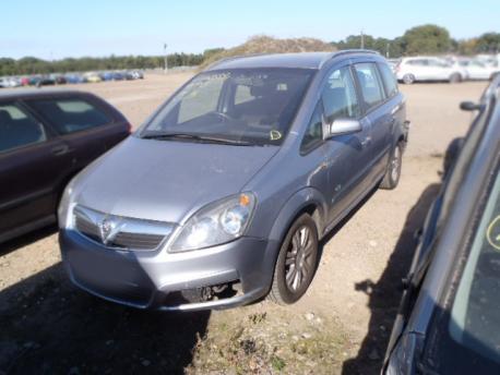 Breaking Vauxhall Zafira MKIIB 2005 to 2025 - 2.2 16v Petrol