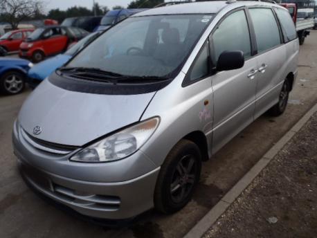 Breaking Toyota Estima  2000 to 2006 - 3.5 24v Petrol