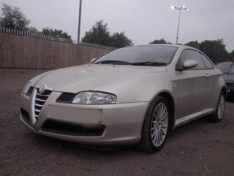 Breaking Alfa Romeo Gt  2004 to 2010 - 2.0 16v Petrol