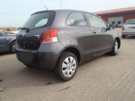 Breaking Toyota Vitz  2006 to 2024 - 1.0 12v Petrol