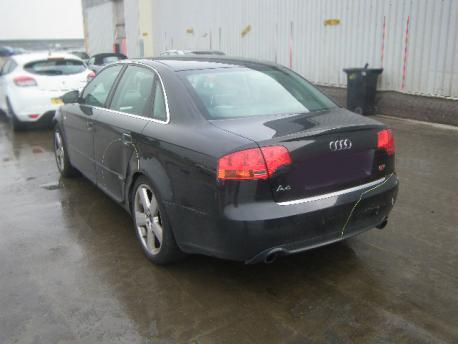 Breaking Audi A4  2005 to 2008 - 3.0 24v Diesel