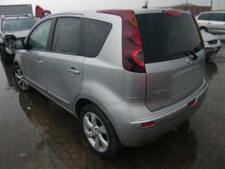 Breaking Nissan Note  2009 to 2013 - 1.6 16v Petrol