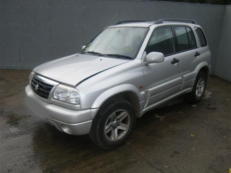 Breaking Suzuki Grand Vitara (inc Xl-7)  MK1 1998 to 2003 - 2.0 8v Diesel