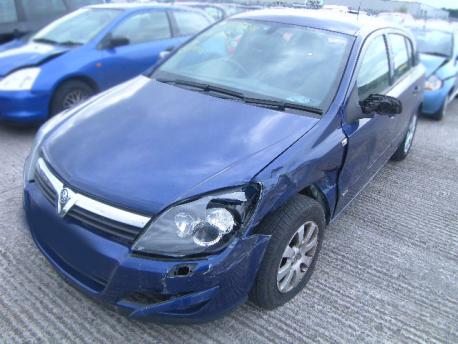 Breaking Vauxhall Astra MKIVG 1998 to 2005 - 1.6 16v Petrol