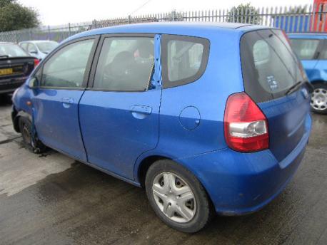Breaking Honda Fit MK2 2001 to 2004 - 1.2 8v Petrol 5 Door Hatchback
