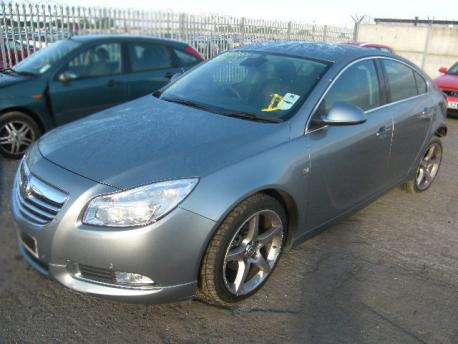 Breaking Vauxhall Insignia  2008 to 2013 - 1.8 16v Petrol