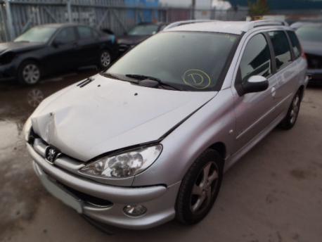 Breaking Peugeot 206  2003 to 2009 - 1.1 8v Petrol