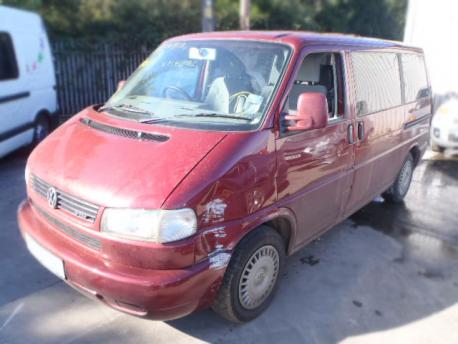 Breaking Volkswagen Transporter / Multivan MK4 1992 to 2003 - 1.9 8v Diesel