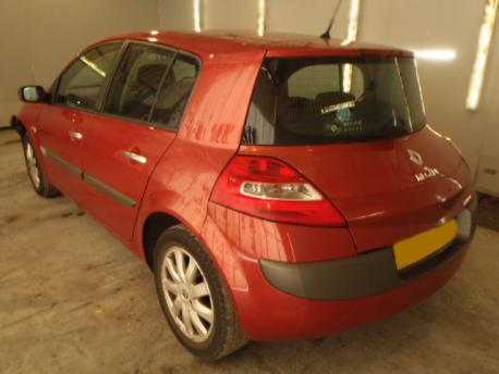Breaking Renault Megane MK2 2002 to 2006 - 1.4 16v Petrol