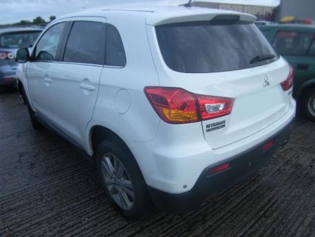 Breaking Mitsubishi Asx  2010 to 2012 - 1.6 16v Petrol