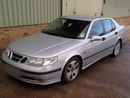 Breaking Saab 9-5  2001 to 2005 - 3.0 24v Petrol 4 Door Saloon