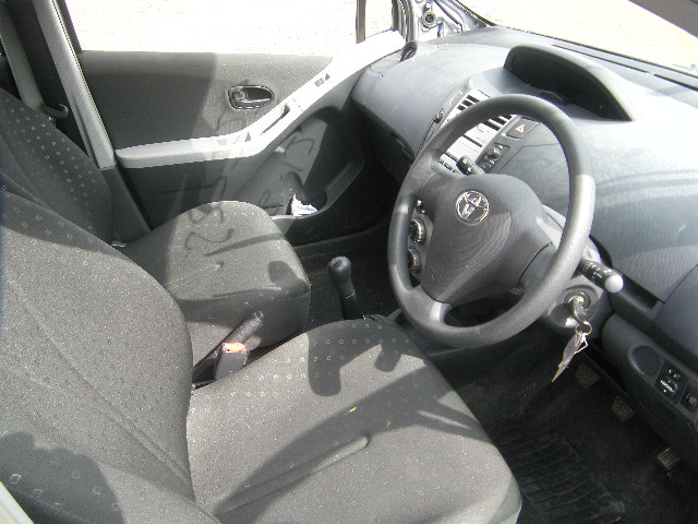 Breaking Toyota Vitz  2006 to 2026 - 1.3 16v Petrol