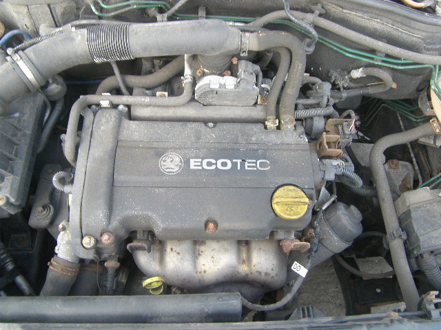 VAUXHALL CORSA MK II (C) F08 2003 - 2006 1.4 - 1364cc 16v Twinport Z14XEP petrol Engine Image