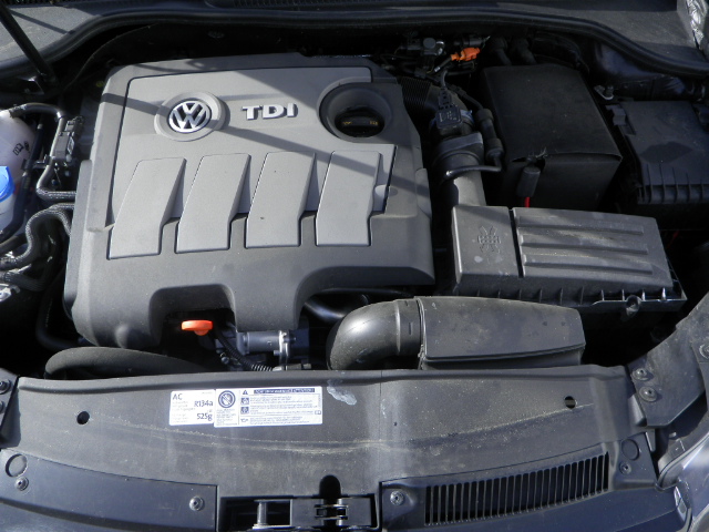 VOLKSWAGEN GOLF MK 6 5K1 2009 - 2012 1.6 - 1598cc 16v TDI CAYB diesel Engine Image