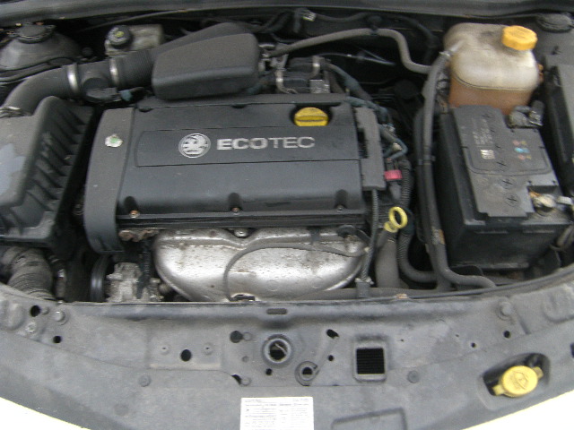 VAUXHALL ASTRA MK V (H) 2004 - 2009 1.6 - 1598cc 16v Z16XEP petrol Engine Image
