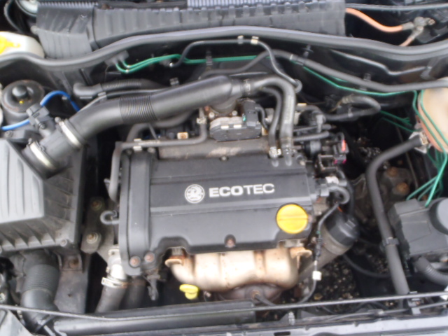 VAUXHALL CORSA MK II (C) F08 2004 - 2006 1.2 - 1229cc 16v Twinport Z12XEP petrol Engine Image