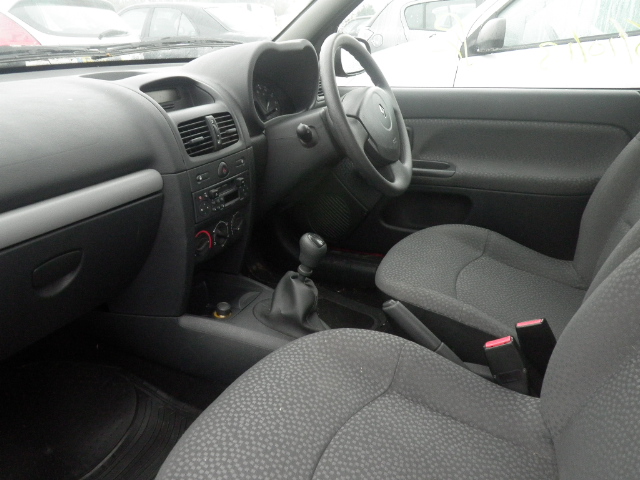 Buy Renault Clio Parts Online