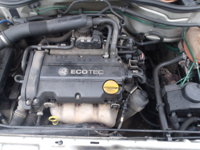 VAUXHALL CORSA MK II (C) W5L 2004 - 2006 1.2 - 1229cc 16v Twinport Z12XEP petrol Engine Image
