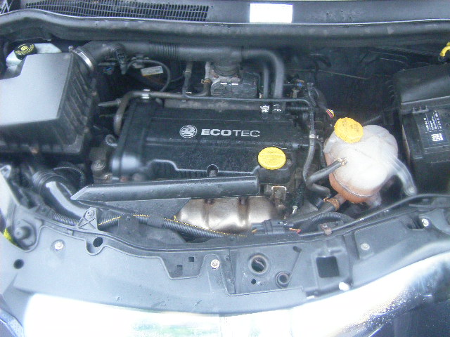 VAUXHALL CORSA MK III (D) L_8 2006 - 2025 1.2 - 1229cc 16v i16V A12XER petrol Engine Image