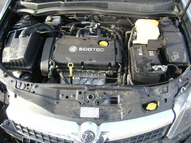 VAUXHALL ASTRA MK V (H) 2006 - 2010 1.6 - 1598cc 16v Z16LET petrol Engine Image