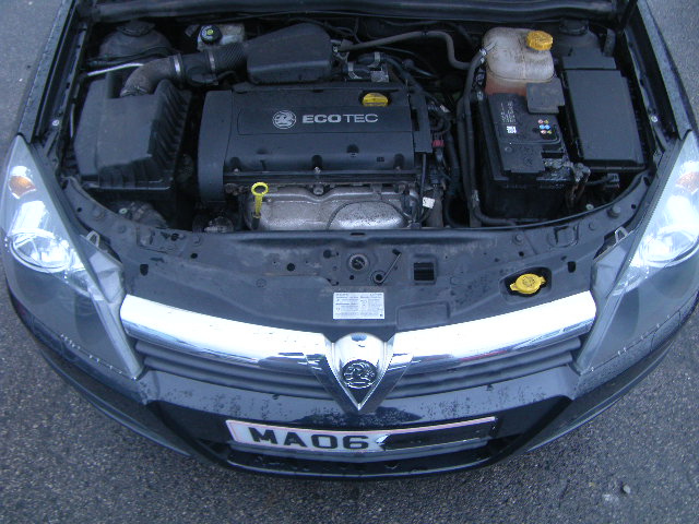 VAUXHALL ASTRA MK V (H) 2005 - 2010 1.6 - 1598cc 16v Z16XEP petrol Engine Image
