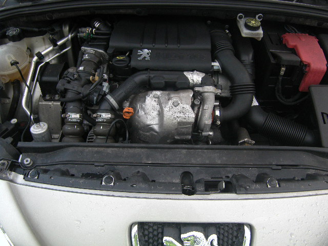 PEUGEOT 308 4A 2007 - 2024 1.6 - 1560cc 16v HDi 9HZ(DV6TED4) diesel Engine Image