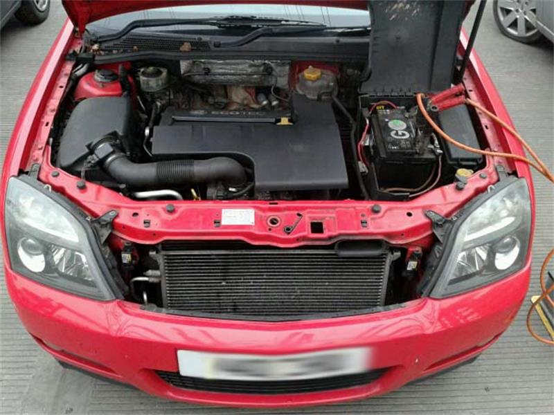 OPEL SPEEDSTER 2000 - 2024 2.2 - 2198cc 16v Z22SE petrol Engine Image