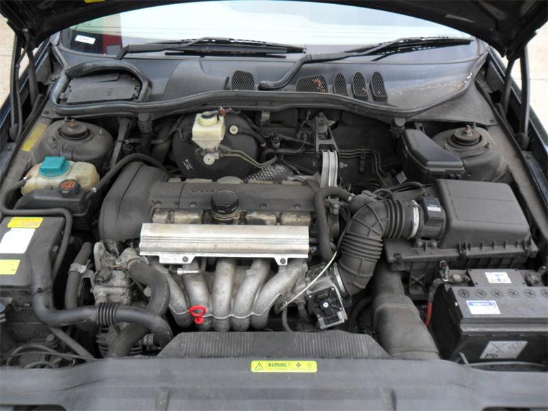 VOLVO V70   P80 1997 - 2000 2.5 - 2435cc 20v Turbo B5254T petrol Engine Image