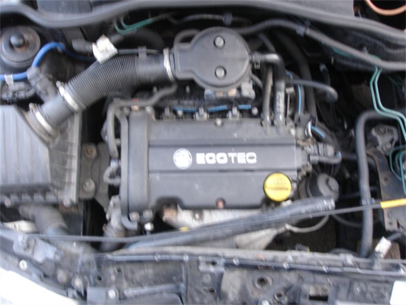 VAUXHALL CORSA MK II (C) F08 2001 - 2006 1.2 - 1199cc 16v 16VDualfuel Z12XE petrol Engine Image