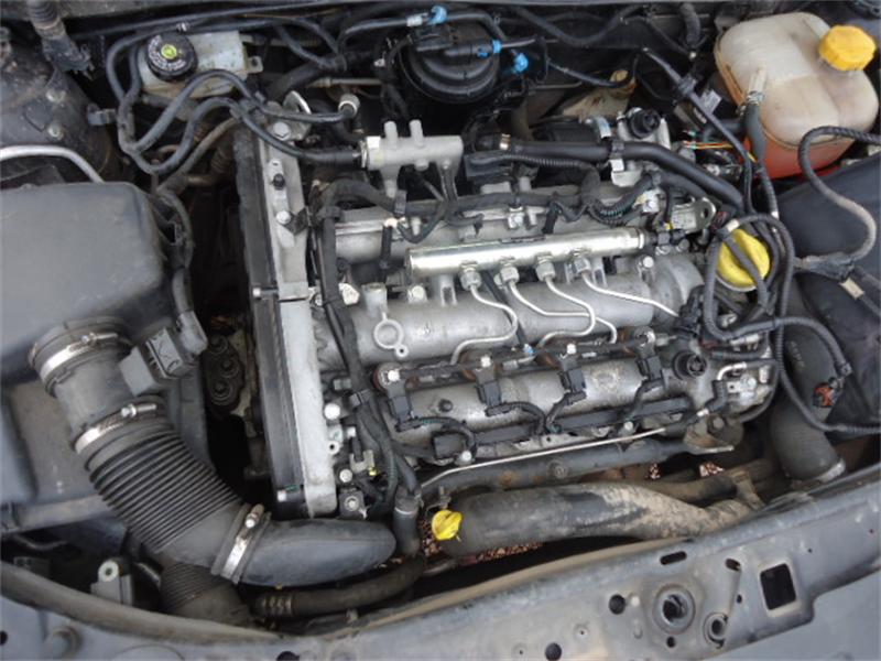 VAUXHALL ASTRA MK V (H) 2004 - 2009 1.9 - 1910cc 16v CDTI Z19DTH diesel Engine Image