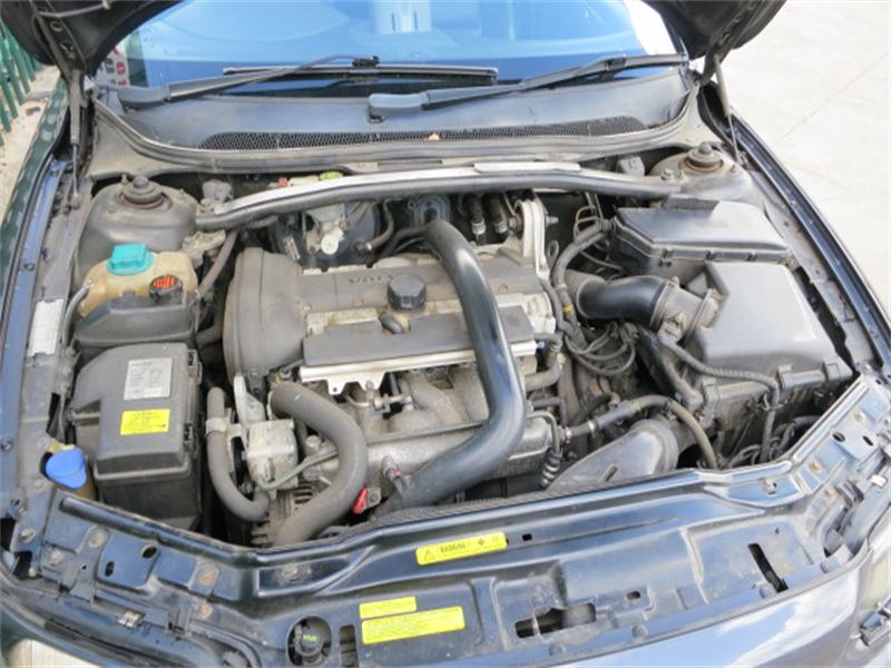 VOLVO S60 2001 - 2010 2.4 - 2435cc 20v Turbo B5244T3 petrol Engine Image