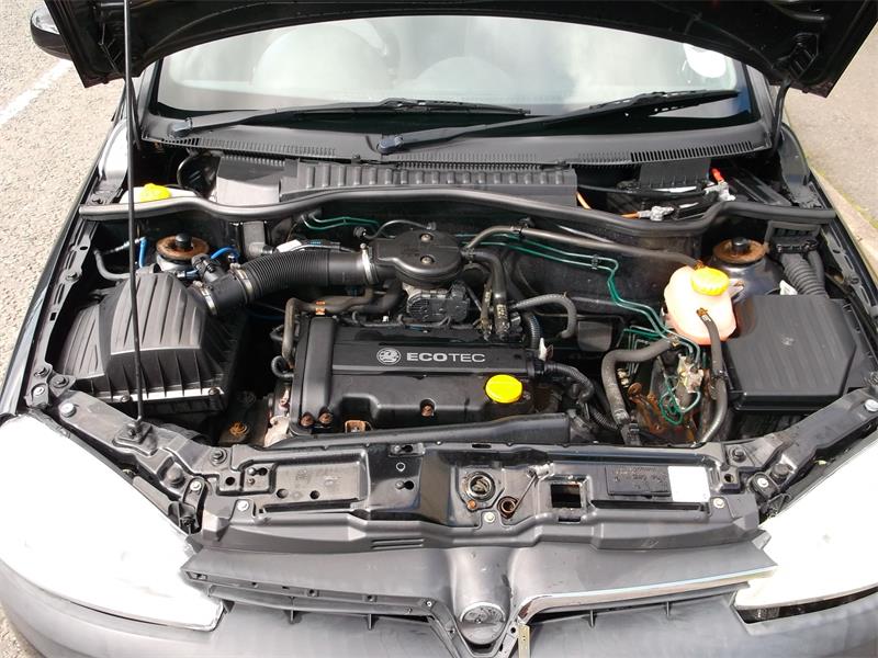 VAUXHALL CORSA MK II (C) W5L 2001 - 2006 1.2 - 1199cc 16v 16VDualfuel Z12XE petrol Engine Image