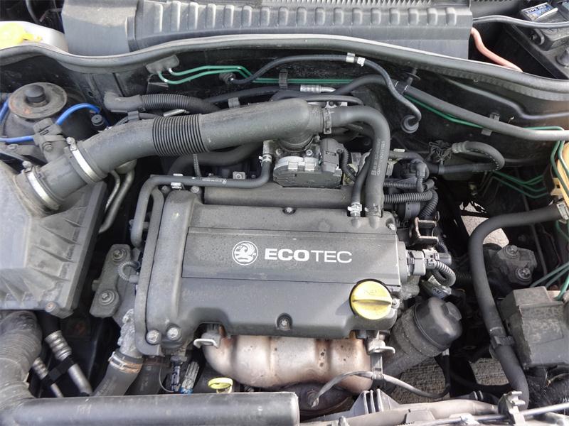 VAUXHALL CORSA MK II (C) F08 2004 - 2006 1.2 - 1229cc 16v Twinport Z12XEP petrol Engine Image