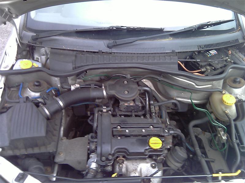 VAUXHALL CORSA MK II (C) F08 2000 - 2003 1.0 - 973cc 12v 12V Z10XE petrol Engine Image
