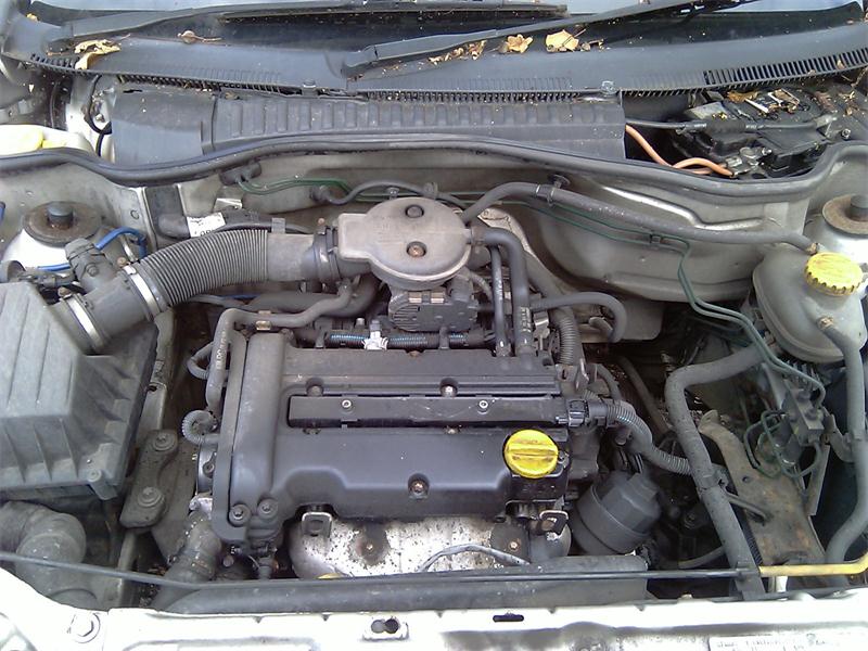 VAUXHALL CORSA MK II (C) F08 2000 - 2006 1.2 - 1199cc 16v 16V Z12XE petrol Engine Image
