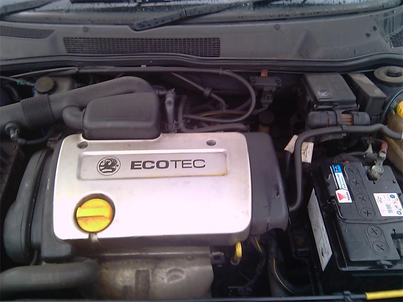 VAUXHALL ASTRA MK III (F) 1992 - 1998 1.6 - 1598cc 8v i C16SE petrol Engine Image
