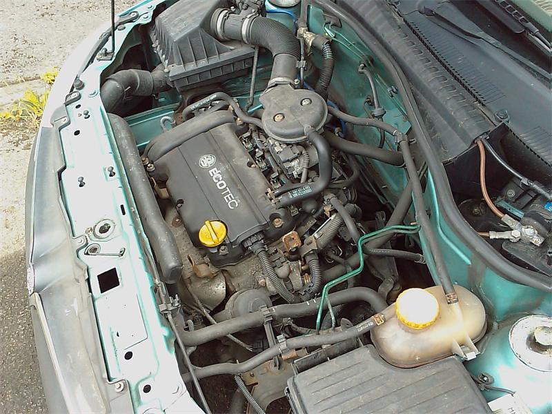 VAUXHALL CORSA MK II (C) F08 2001 - 2006 1.2 - 1199cc 16v 16VDualfuel Z12XE petrol Engine Image