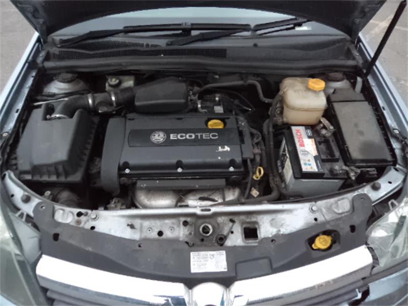 VAUXHALL ASTRA MK V (H) 2004 - 2009 1.6 - 1598cc 16v Z16XEP petrol Engine Image